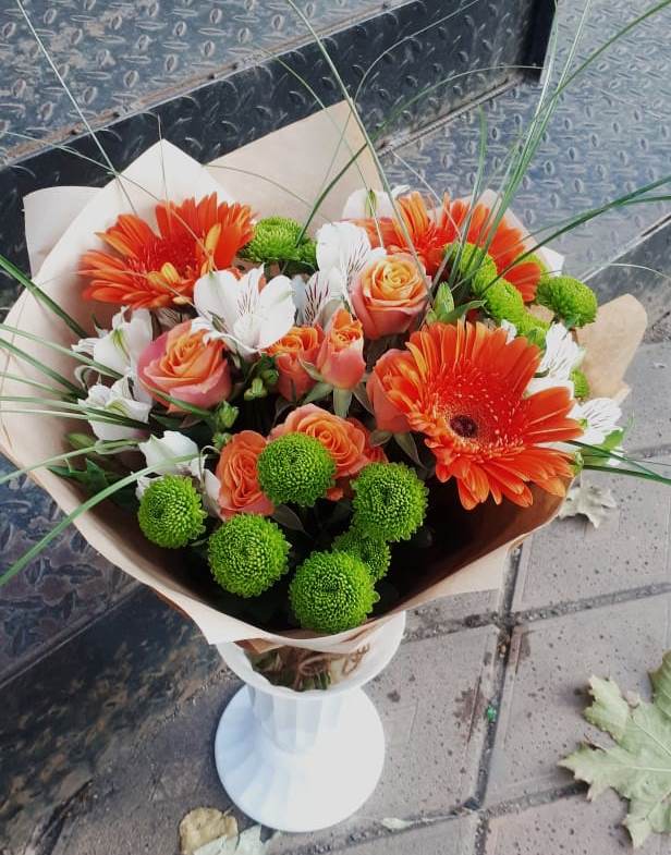 Букет цветов из: Герберы, Хризантемы, Альстромерии и Розы в Еремино