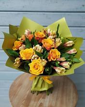 Букет цветов из:  Альстромерии и Розы в Еремино