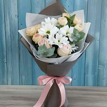 Букет цветов из:  Хризантемы и Розы в Еремино