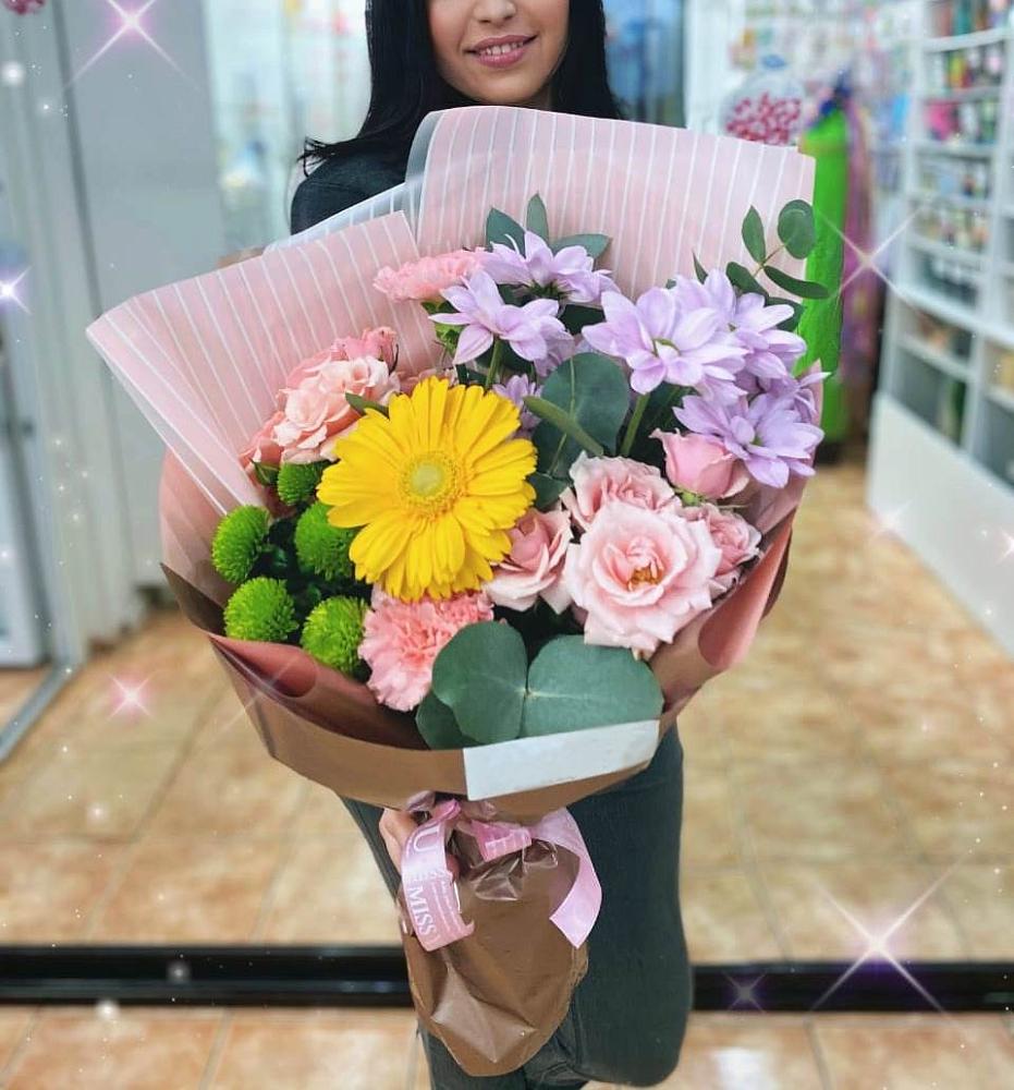 Букет цветов из: Герберы, Хризантемы, Розы и Гвоздики в Еремино