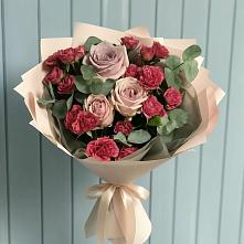 Букет цветов из:  Гвоздики и Розы в Еремино