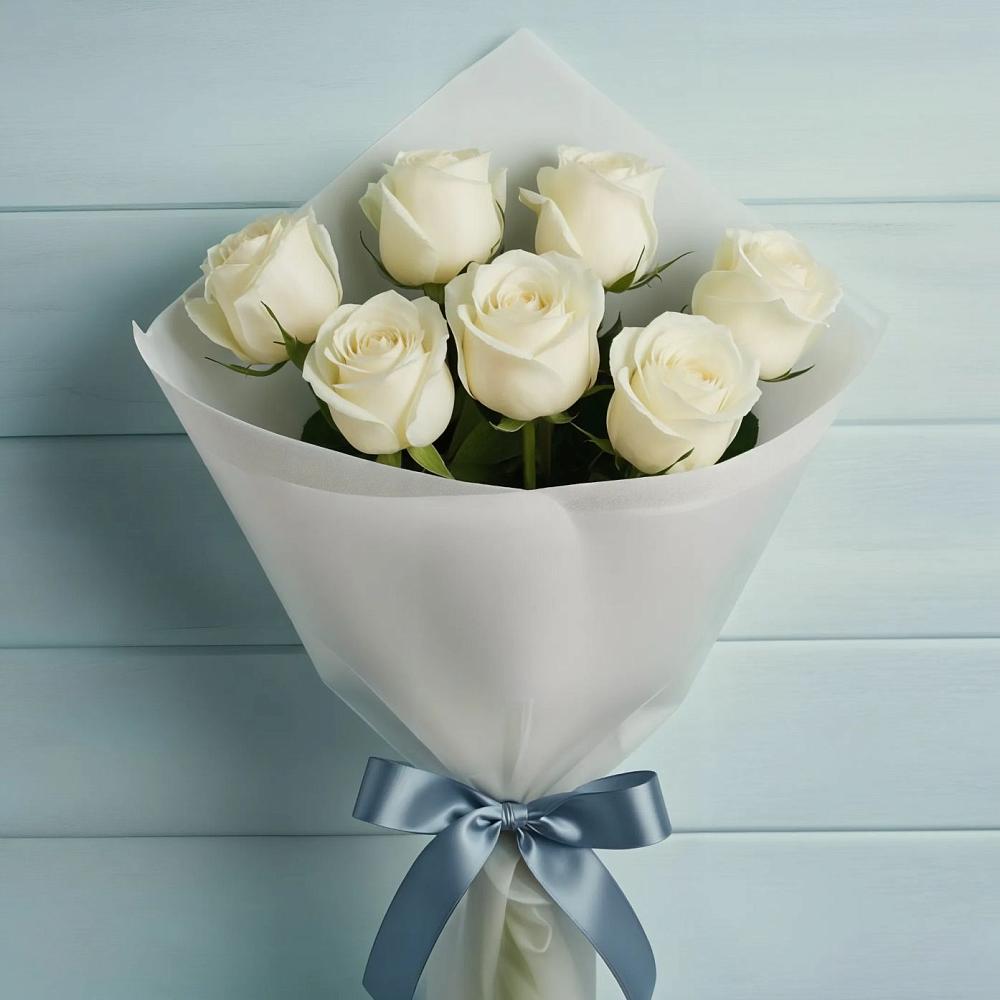 Букет 7 Белых роз Эдлесс Лав в Еремино