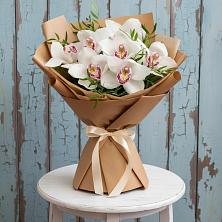 Букет цветов из:  Орхидеи и Розы в Еремино